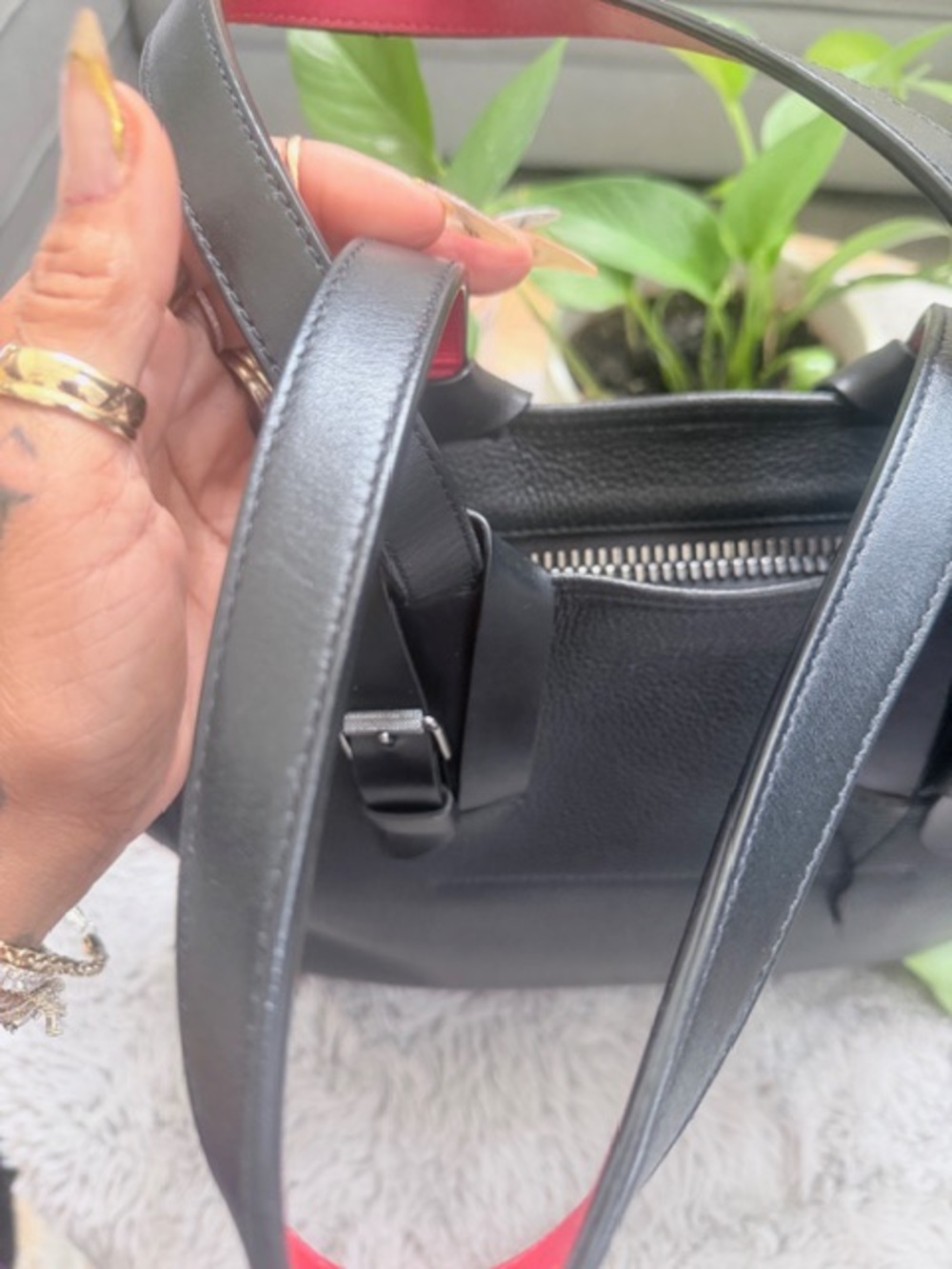 Christian Louboutin Kabiker Tote Bag Grain Calf Leather Black and Red - Picture 3 of 10